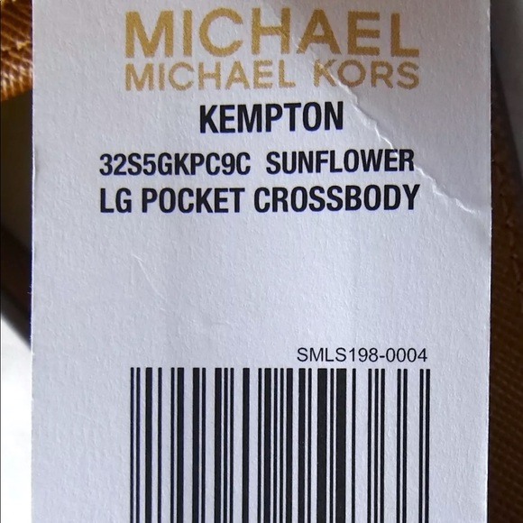 NWT- MK Authentic Crossbody Bag - Picture 8 of 8